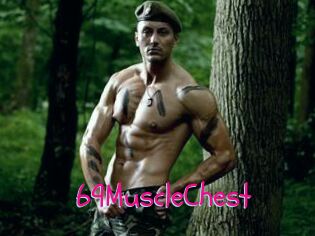 69MuscleChest Spanking Sarah