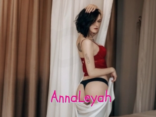 AnnaLeyah Spanking Sarah