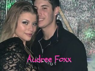 Audree_Foxx Spanking Sarah