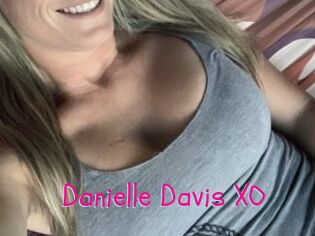 Danielle_Davis_XO