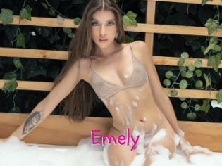 emely Spanking Sarah
