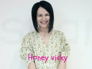 Honey_vicky
