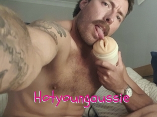 Hotyoungaussie