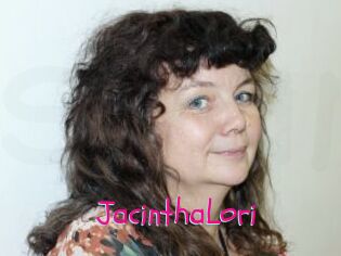 JacinthaLori