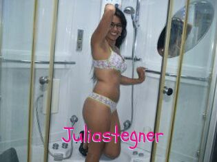 Julia_stegner