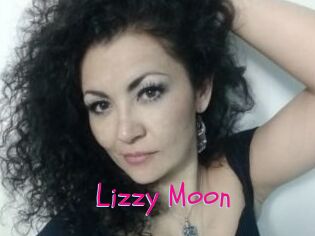 Lizzy_Moon Spanking Sarah