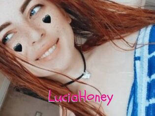 LuciaHoney