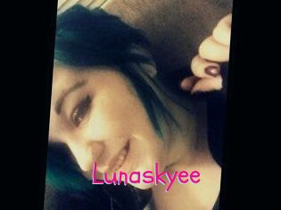 Lunaskyee
