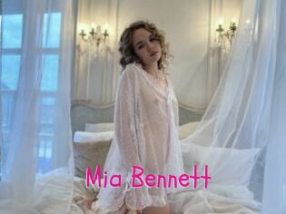 Mia_Bennett