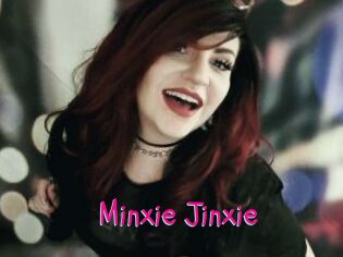 Minxie_Jinxie Spanking Sarah