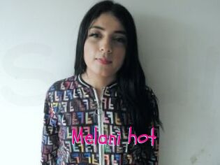Melani_hot