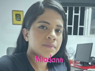 miadann Spanking Sarah