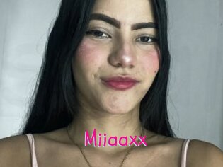 Miiaaxx