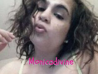 Monica_divine