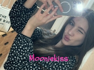 Mooniekiss