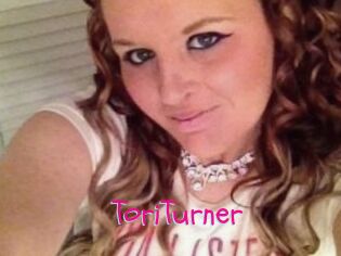 Tori_Turner