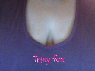 Trixy_fox Spanking Sarah