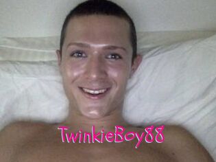TwinkieBoy88 Spanking Sarah