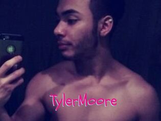Tyler_Moore