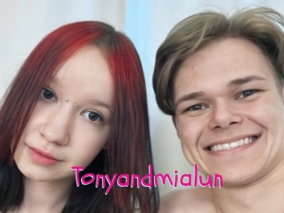 tonyandmialun Spanking Sarah