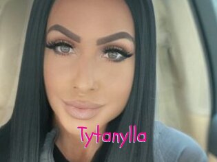 tytanylla Spanking Sarah